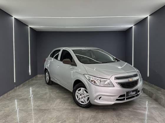CHEVROLET ONIX 1.0 MPFI LT 8V FLEX 4P MANUAL CHEVROLET ONIX 1.0 MPFI LT 8V FLEX 4P MANUAL